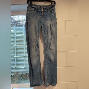 Wallflower Bootcut Jeans